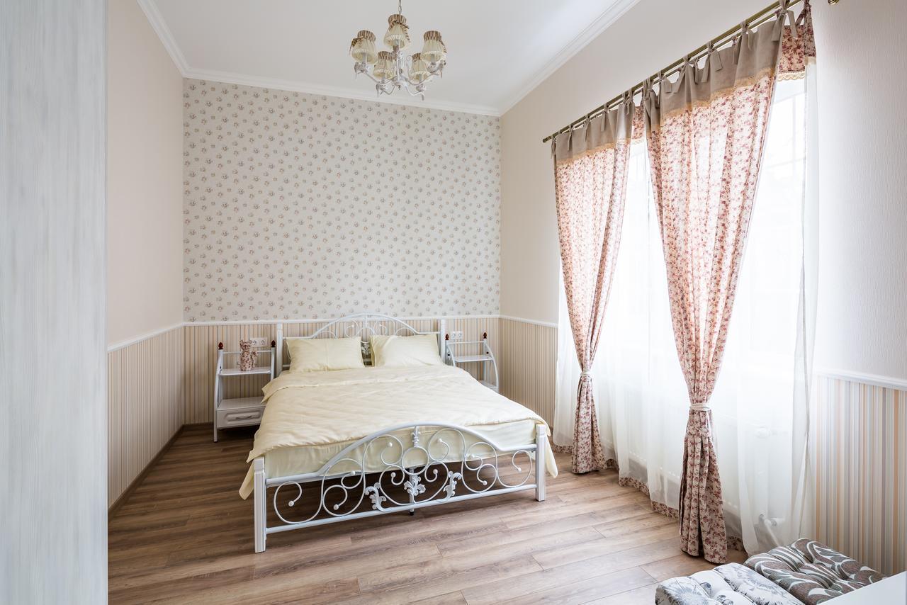 Lovely Apartment In The City Center Lviv Kültér fotó